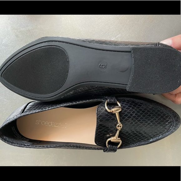 Shoedazzle loafers - never been worn size 6 - Picture 3 of 3